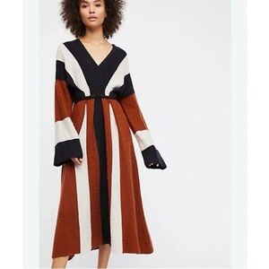 Free People Wanderlust Maxi Dress Long Sleeve size M NWT